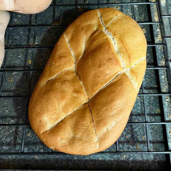 Pan estilo chapata de agua horneado a leña panadería tradicional de Jaén