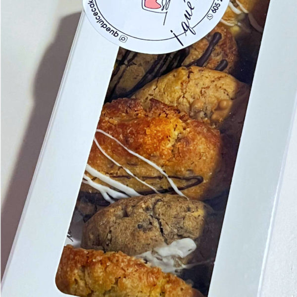 Surtido de galletas Crumb Cookies colaboración con Qué dulce Cakes Jaén