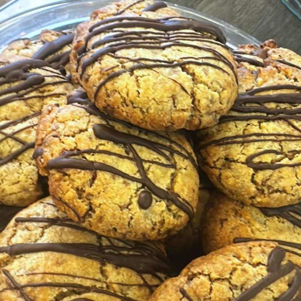 Surtido de galletas Crumb Cookies colaboración con Qué dulce Cakes Jaén